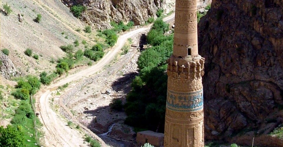 گزارش مجله انگلیسی از وضعیت فرسایش آثار تاریخی افغانستان