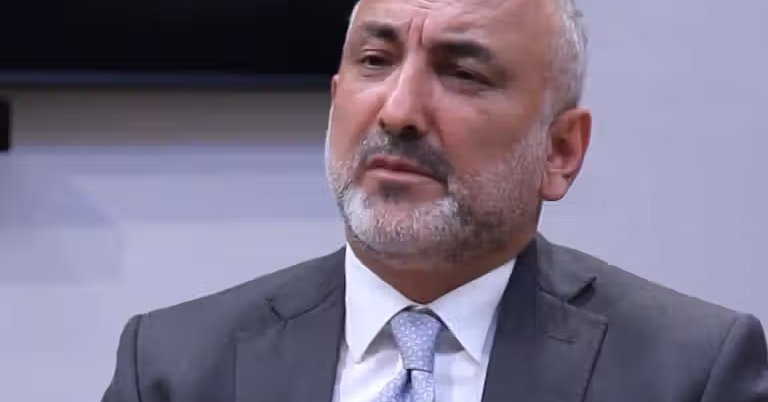 اتمر اظهارات مقام طالبان درباره زبان فارسی را محکوم کرد
